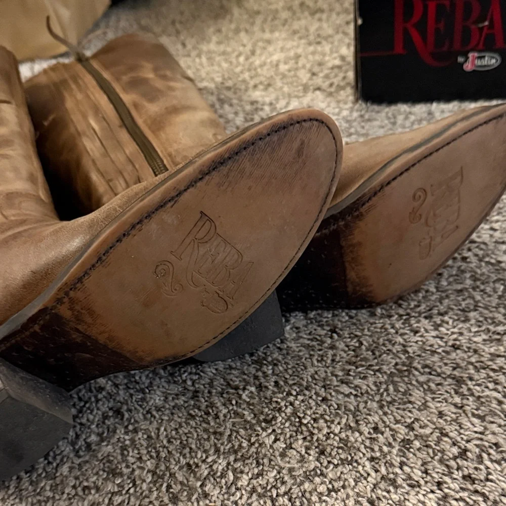 Reba by Justin Tan Leather Tucsan Boots - Picture 5 of 7